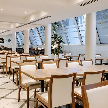 Hestia Ilmarine Hotell 4*